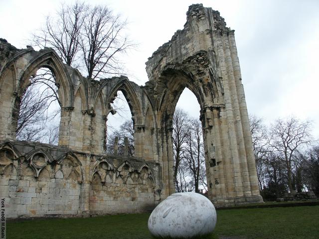 PICT5525-St_Marys_ruins